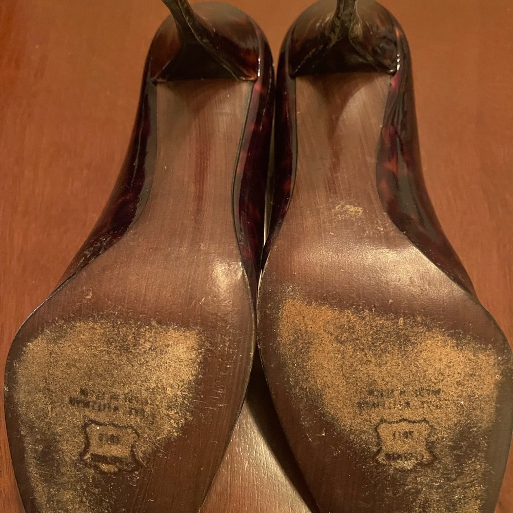 Stuart Weitzman Peep Toe Tortoiseshell Heels - image 4